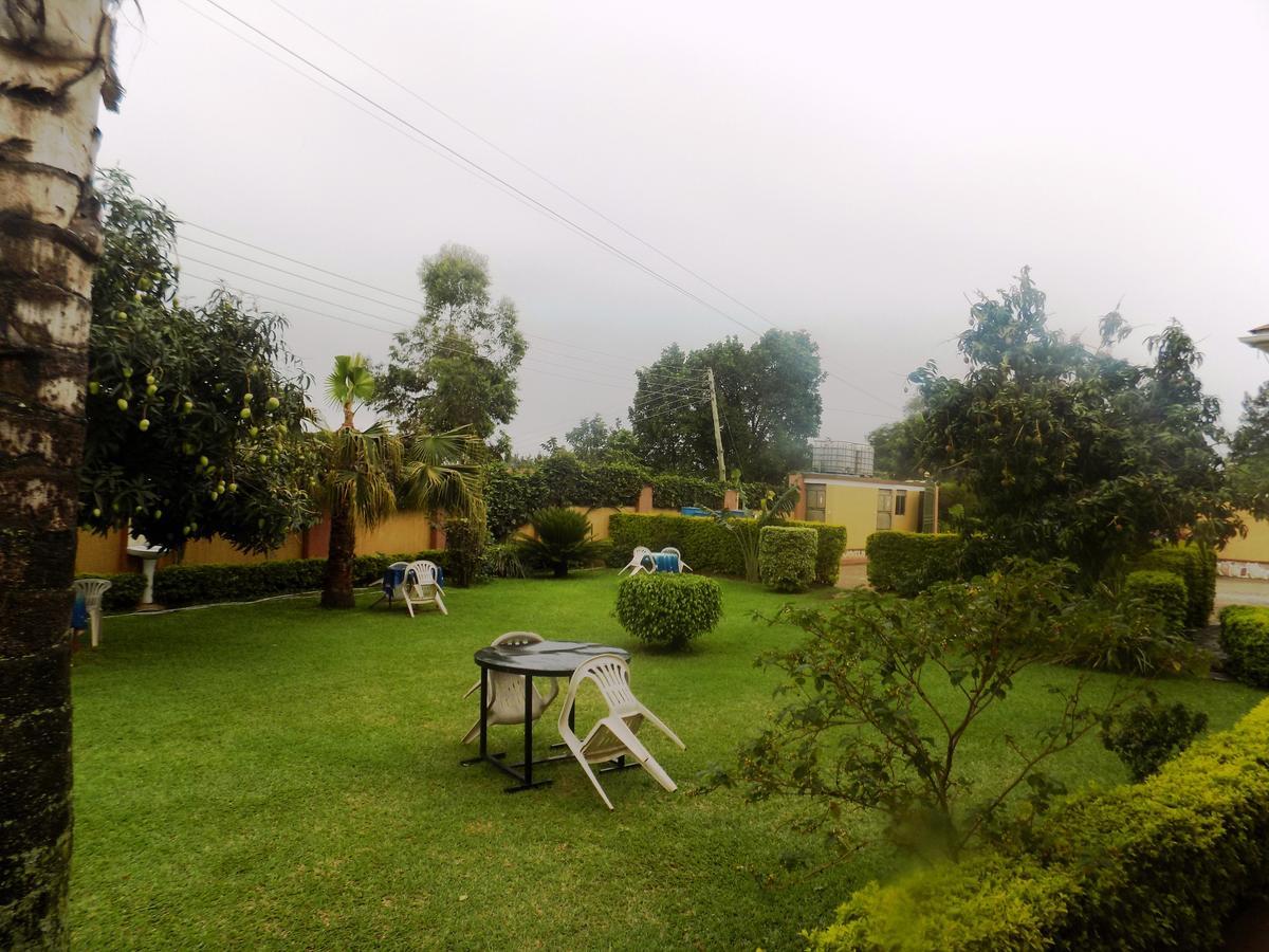 Rhino Motel Mbarara Exterior foto